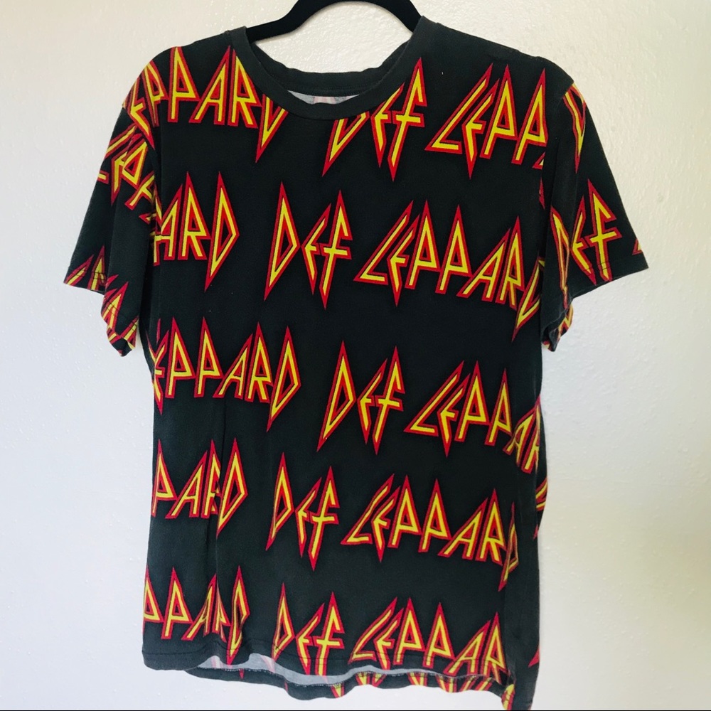 Def Leppard Band Tee
